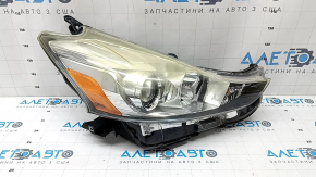 Right front headlight for Toyota Prius V 15-17, restyling, halogen, broken mounts, needs polishing