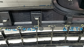 Ford F150 15-20 radiator grille assembly with emblem, scratches, broken, broken mount