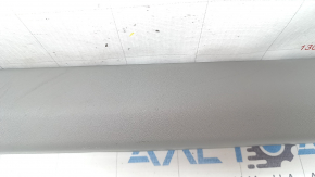 Front right inner door sill trim for Toyota Prius V 15-17, gray, scratches