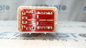 Volvo XC90 underhood fuse box connector 16-26 male