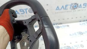 VW Tiguan 18-21 black leather steering wheel, no buttons or trim, scratches, dents