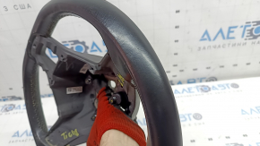 VW Tiguan 18-21 black leather steering wheel, no buttons or trim, scratches, dents