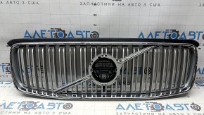 Volvo XC90 16-19 grille with gray badge, chrome frame, under the camera, sand, chrome trim