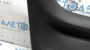 Chevrolet Volt 16 lower tailgate trim - black, scratches