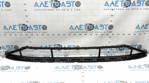 Lower grille of the front bumper of the Audi e-tron 19-25 pre-restyling, S-line