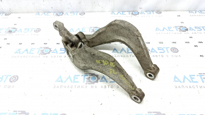 The front left shock absorber fork of a Volvo XC90 16-18 AWD has a broken bolt.