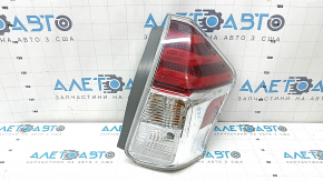 Right headlight for Toyota Prius V 15-17, rest, worn