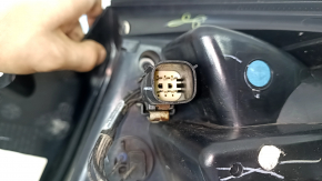 Left headlight on Chevrolet Volt 16-19 (scratches)