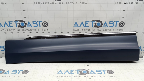 Lower front left door trim panel for VW Tiguan 18-24 with chrome, R-Line blue, scratches