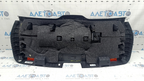 Lower tailgate trim for a Porsche Macan 15-18, black, with trim and reflectors, scratches, broken fastener