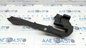 Rear left hood seal on a Porsche Macan 15-26, torn on the body