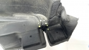 Rear right hood seal on Porsche Macan 15-26 body, torn