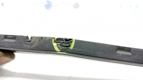 Left windshield molding cracks on Porsche Macan 15-26