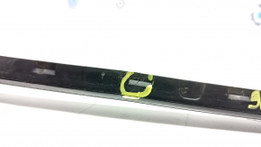 Left windshield molding cracks on Porsche Macan 15-26