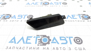 Porsche Macan right front bumper dimensions 15-26 tinted
