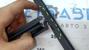 Front left window seal for Porsche Macan 15-26 with molding, matte black, torn
