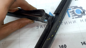 Front left window seal for Porsche Macan 15-26 with molding, matte black, torn