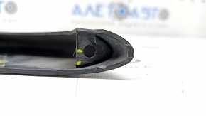 Front bumper grille trim, lower left, Porsche Macan 15-18, structure, crack in fastening
