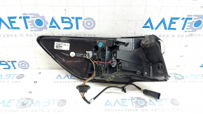 Ford Escape MK4 20-22 halogen outer fender light, right, worn