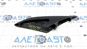 Front bumper grille trim lower right Porsche Macan 15-18 structure, cracks in fasteners, broken fastener