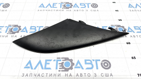 Upper right front bumper grille trim for Porsche Macan 15-18, structure, cracks in fasteners, broken fastener