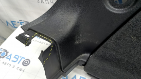 Left arch trim for Porsche Macan 15-18, black, scratches, broken fastener, missing fastener fragment