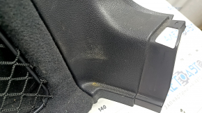 Right arch trim for a Porsche Macan 15-18, black, with hatch, scratches