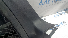 Right arch trim for a Porsche Macan 15-18, black, with hatch, scratches