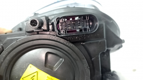 Right front headlight assembly for Porsche Macan 15-18, xenon, with washer, adaptive, black, chipped