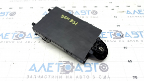 The fuse box in the cabin of the Volvo XC90 16-17 is broken.