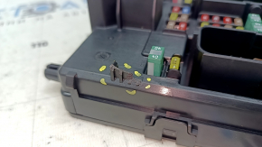 The fuse box in the cabin of the Volvo XC90 16-17 is broken.