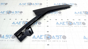 Rear right side door trim for Porsche Macan 15-18, scratches