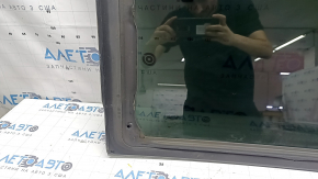 Hyundai Tucson 22-26 central panoramic glass with scratches, soot, and corrosion