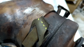 Volvo XC90 16-22 T5, T6 AWD catalytic converter bracket sawed off