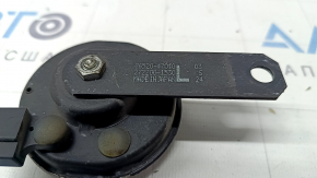 Signal low Toyota Prius V 12-17