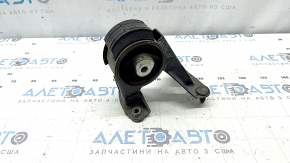 Toyota Prius V 12-17 rear engine mount microcracks