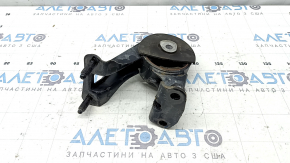 Toyota Prius V 12-17 rear engine mount microcracks