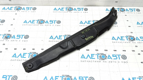 Left Audi A6 C8 19-24 fender door seal crack