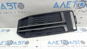 Left front bumper grille for Audi A4 B9 17-17 s-line, without radar, light chrome, chips