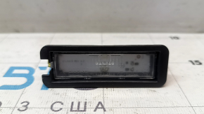 Left tailgate license plate light on Jeep Compass 17-26, broken latch