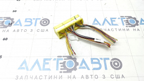 Toyota Prius V 14-16 SRS airbag computer module chip