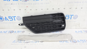 Front bumper grille left Volvo XC90 16-19 with chrome molding for parking sensors