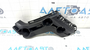 The rear bumper mount under the right light of the Audi A6 C8 19-25 is large, there is a crack in the mount.