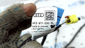 Wiring for the front right door of the Audi A6 C8 19-24 for keyless entry, door closer, and camera