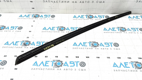 Left windshield molding for Audi A6 C8 19-24 black, broken fasteners