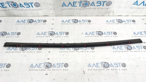 Front right lower door seal Lexus CT200h 11-17