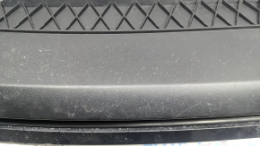 VW Jetta 22-26 rear bumper lip scratches