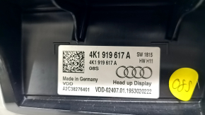 Projection on the windshield of an Audi A6 C8 19-25 scratches