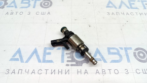 Porsche Macan 17-18 2.0T Fuel Injector
