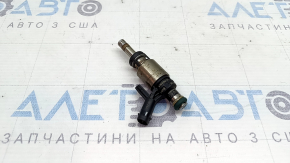 Porsche Macan 17-18 2.0T Fuel Injector